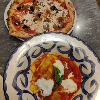Eataly - Los Angeles - ravioli al pomodoro e stracciatella, pizza napoletana melanzane - Italian Near Me - Los Angeles, California Eataly - Los Angeles - ravioli al pomodoro e stracciatella, pizza napoletana melanzane - Italian Near Me - Los Angeles, California