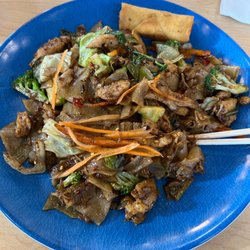 Thai Express - Drunken noodle with chicken, 4/5 star spicy. Yum
