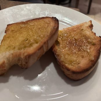 O Sole Mio - Garlic bread - Italian Near Me - London, XGL O Sole Mio - Garlic bread - Italian Near Me - London, XGL
