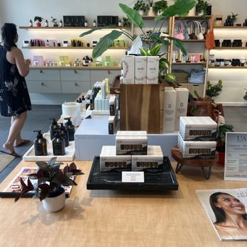 UA Hawaii - Cosmetics & Beauty Supply Near Me - Honolulu, Hawaii UA Hawaii - Cosmetics & Beauty Supply Near Me - Honolulu, Hawaii
