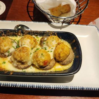 Red Lobster - Seafood Near Me - Webster, Texas
