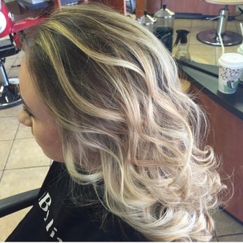 Jackie's Styling Salon - Balayage and Haircut by Danielle - Hair Salons Near Me - Stamford, Connecticut Jackie's Styling Salon - Balayage and Haircut by Danielle - Hair Salons Near Me - Stamford, Connecticut