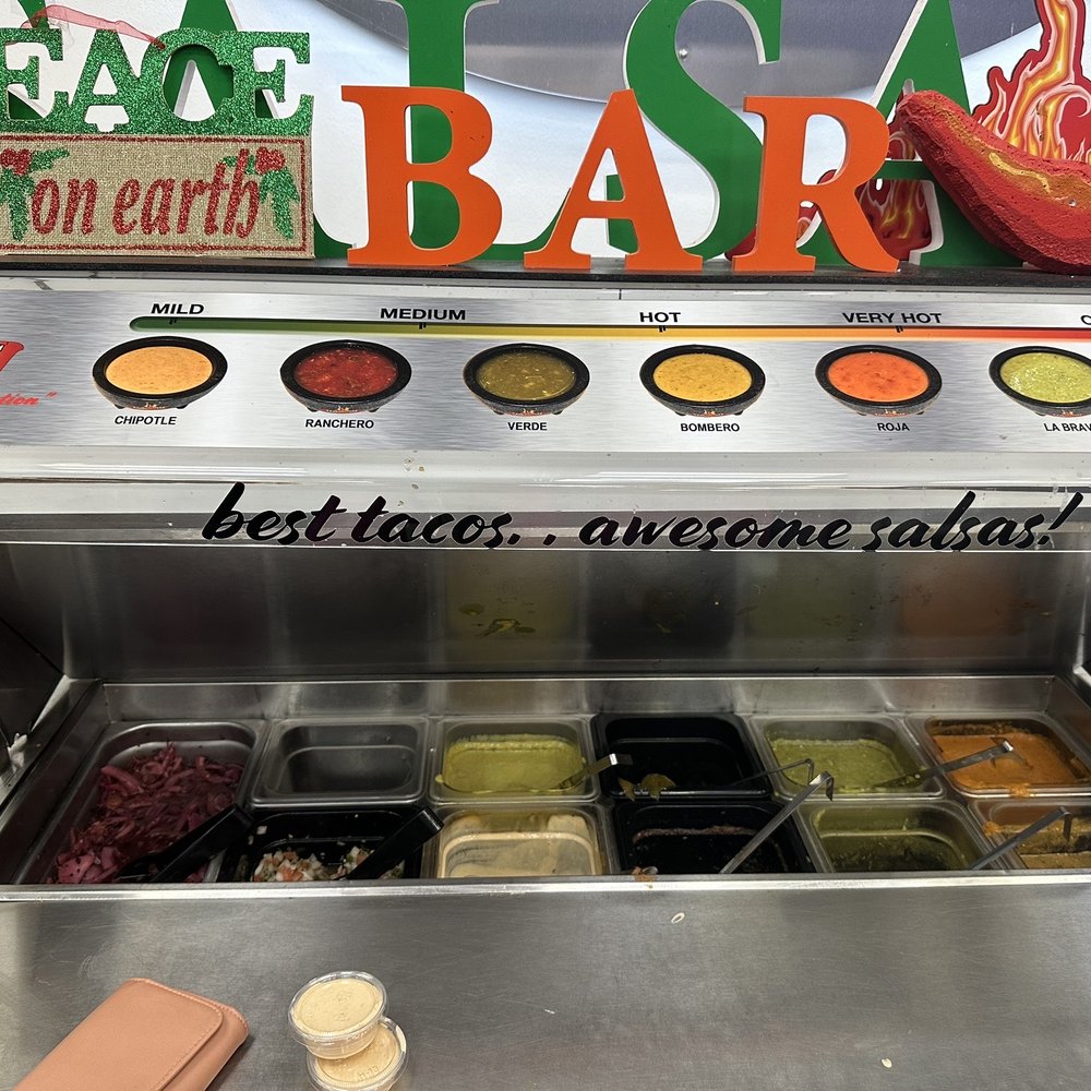 Tacos Y Mas - Salsa bar - Mexican Near Me - Richardson, Texas Tacos Y Mas - Salsa bar - Mexican Near Me - Richardson, Texas