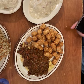 Le Roy's Restaurant - Sides could be different choices. - Diners Near Me - Monrovia, California