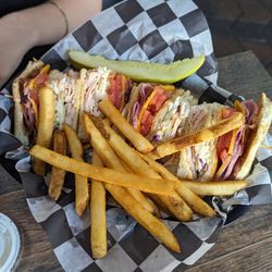 Darb's Patio - Club Sandwich
