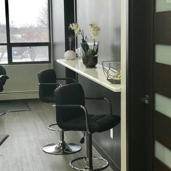 Aponi Salon - Hair Salons Near Me - Racine, Wisconsin