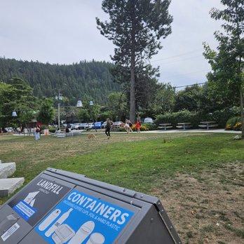 Horseshoe Bay Park - The grounds - Parks Near Me - West Vancouver, British Columbia