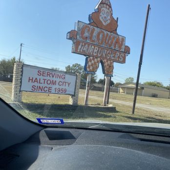 Clown Burger Too - Burgers Near Me - Haltom City, Texas