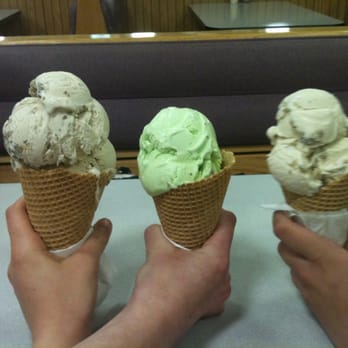 Braum's Ice Cream - three cones of ice cream - Ice Cream & Frozen Yogurt Near Me - Fort Smith, Arkansas Braum's Ice Cream - three cones of ice cream - Ice Cream & Frozen Yogurt Near Me - Fort Smith, Arkansas