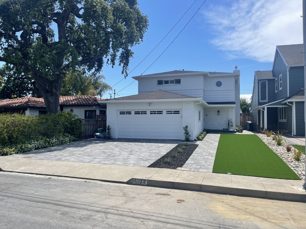 Slide of Green Light Construction