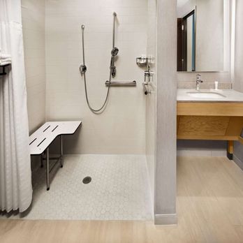Hyatt Place Murfreesboro - Bathroom - Hotels Near Me - Murfreesboro, Tennessee Hyatt Place Murfreesboro - Bathroom - Hotels Near Me - Murfreesboro, Tennessee