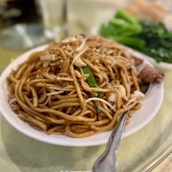 Joy City Restaurant - Beef Chow Mein