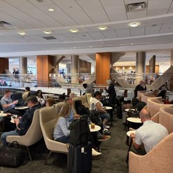 Delta Sky Club - Concourse A
