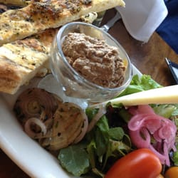 The Bobcat Cafe and Brewery - Vermont Farmer's Plate