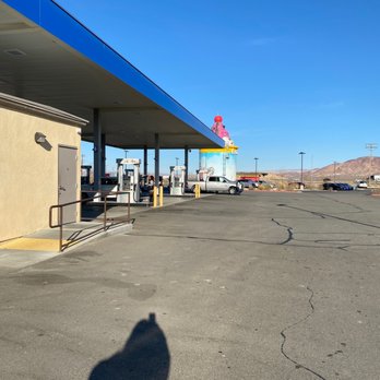 EddieWorld - Eddie's World! Getting gas! - Service Stations Near Me - Yermo, California EddieWorld - Eddie's World! Getting gas! - Service Stations Near Me - Yermo, California