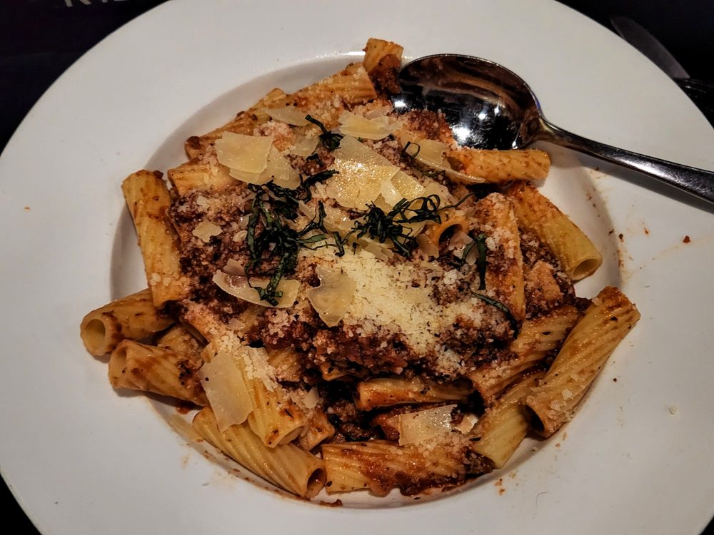 Social spots from Jazz St. Louis