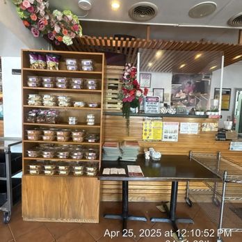 SriPraPhai Thai Restaurant - Thai Near Me - Woodside, New York