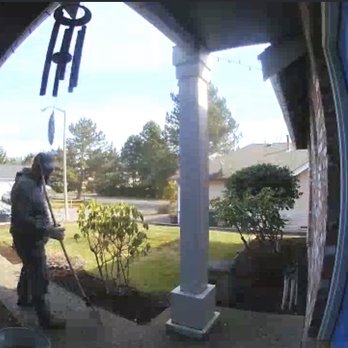 Grizzly Ground Control - Even when we are on vacay, they work hard to keep our lawn looking nice - Landscaping Near Me - Puyallup, Washington Grizzly Ground Control - Even when we are on vacay, they work hard to keep our lawn looking nice - Landscaping Near Me - Puyallup, Washington