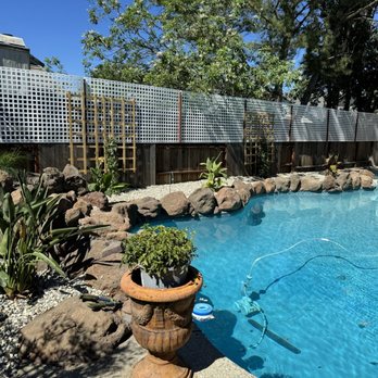 4 Season Landscape - Artificial Turf Near Me 4 Season Landscape - Artificial Turf Near Me