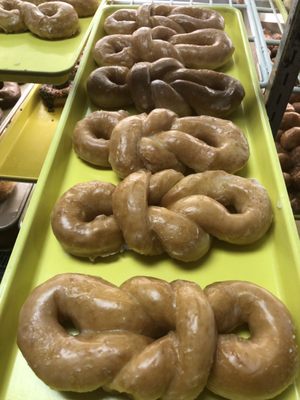 Mr. B's Bakery by null