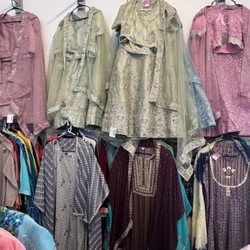Pali's Fashion Boutique