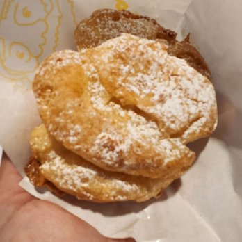 Beard Papa's - Reg Original - Desserts Near Me - New York, New York