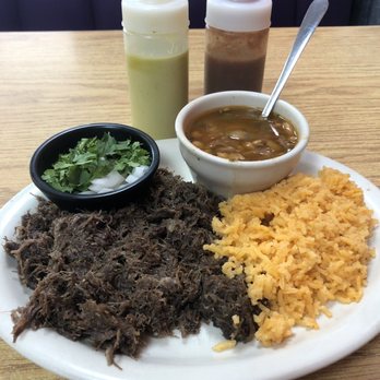 Macho Taco - Barbacoa plate. - Mexican Near Me - Austin, Texas Macho Taco - Barbacoa plate. - Mexican Near Me - Austin, Texas