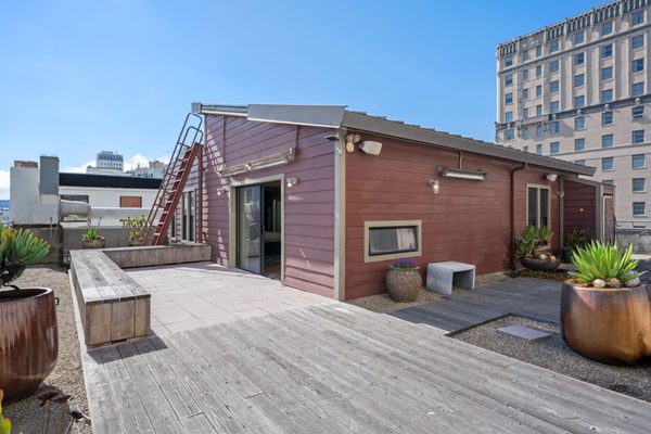 Tilden Hotel by null