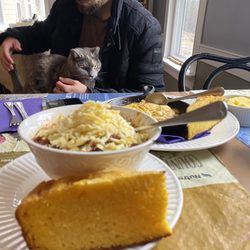 Bee's Knees Cafe