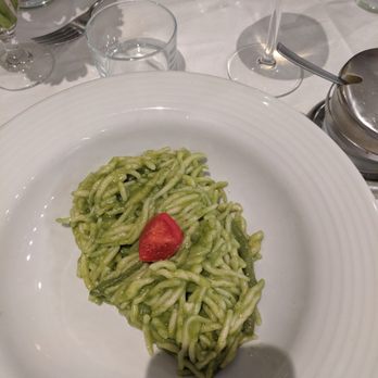 Il Porticciolo - Pasta with pesto - Italian Near Me - Manarola, SP