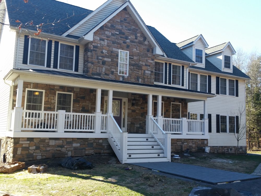 Slide of Hartland Construction