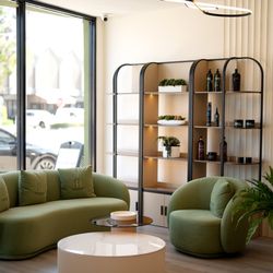 Razor Roast - Razor Roast | Full-service salon - 12242 Ventura Blvd, Studio City - (442) 220-0002