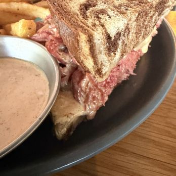 Liberty Tavern Polaris - Reuben Sandwich - American Near Me - Columbus, Ohio
