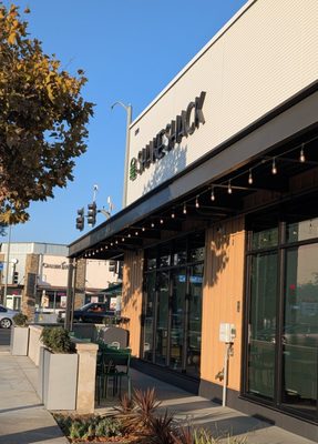 Shake Shack Downey by null