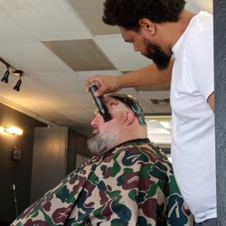 Yolo Barber