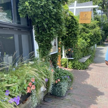 American Seasons - Entrance - New American Near Me - Nantucket, Massachusetts American Seasons - Entrance - New American Near Me - Nantucket, Massachusetts