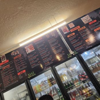 Luigi's BBQ & Deli - Mexican Near Me - Cotati, California