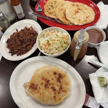 Paseo San Miguel - Pupusas, Casamiento, curtido and salsa tomate - Salvadoran Near Me - Pico Rivera, California Paseo San Miguel - Pupusas, Casamiento, curtido and salsa tomate - Salvadoran Near Me - Pico Rivera, California