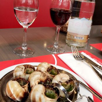 Le Bosquet - Bars Near Me - Paris, 75 Le Bosquet - Bars Near Me - Paris, 75