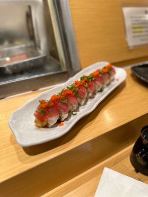 Shunka Sushi & Japanese Cuisine by null