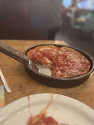 Lou Malnati's Pizzeria by null