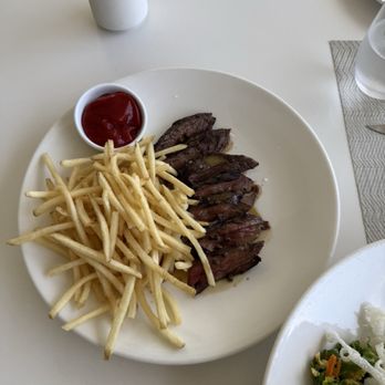The Penthouse - Steak Frites - New American Near Me - Santa Monica, California The Penthouse - Steak Frites - New American Near Me - Santa Monica, California