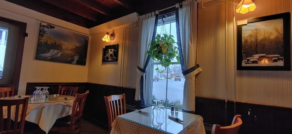 Longfellow's Restaurant by null