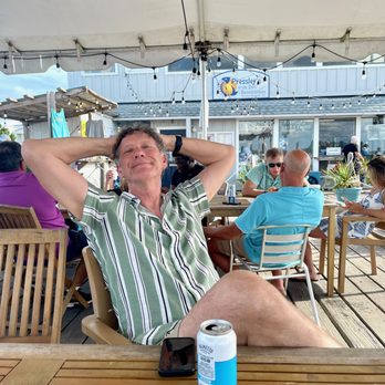 Pressley's At the Marina - Patio/Waiting Area - Seafood Near Me - Edisto Island, South Carolina