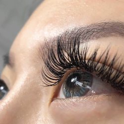Lash Queen - Eyelashes extensions