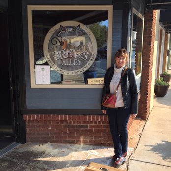 BREWS on the Alley - Coffee & Tea Near Me - Seneca, South Carolina BREWS on the Alley - Coffee & Tea Near Me - Seneca, South Carolina