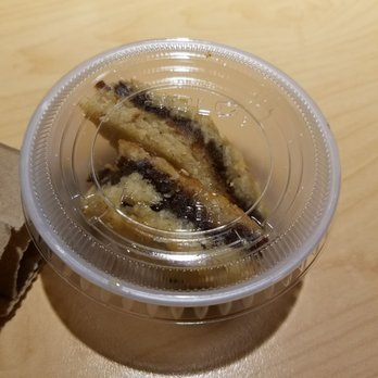 Syriasly Delicious - Date maamoul dessert - so delicious! Crumbly and not too sweet - Food Trucks Near Me Syriasly Delicious - Date maamoul dessert - so delicious! Crumbly and not too sweet - Food Trucks Near Me