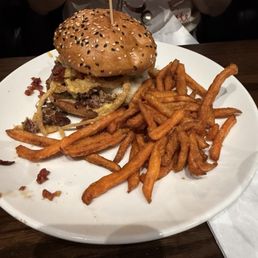 Burger with sweet potato fries Burger with sweet potato fries