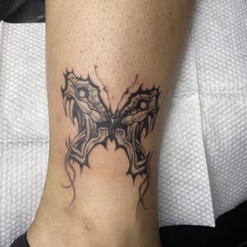 Broadway Tattoos - Tattoo Near Me - Long Beach, California Broadway Tattoos - Tattoo Near Me - Long Beach, California