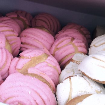 Lincoln Bakery - Mini conchas - Bakeries Near Me - Anaheim, California Lincoln Bakery - Mini conchas - Bakeries Near Me - Anaheim, California